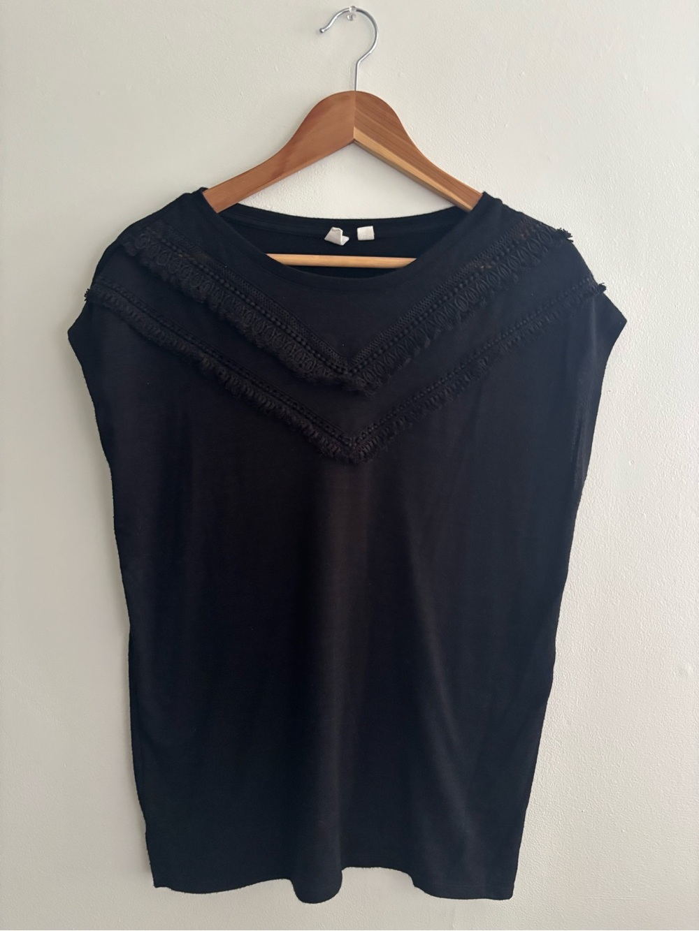 GAP Black Fringe-Trim Tunic Top